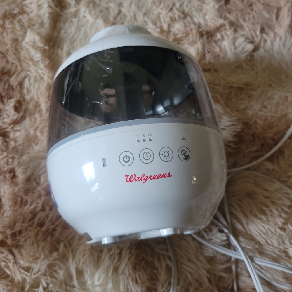 Walgreens White Humidifier - Picture 2 of 6